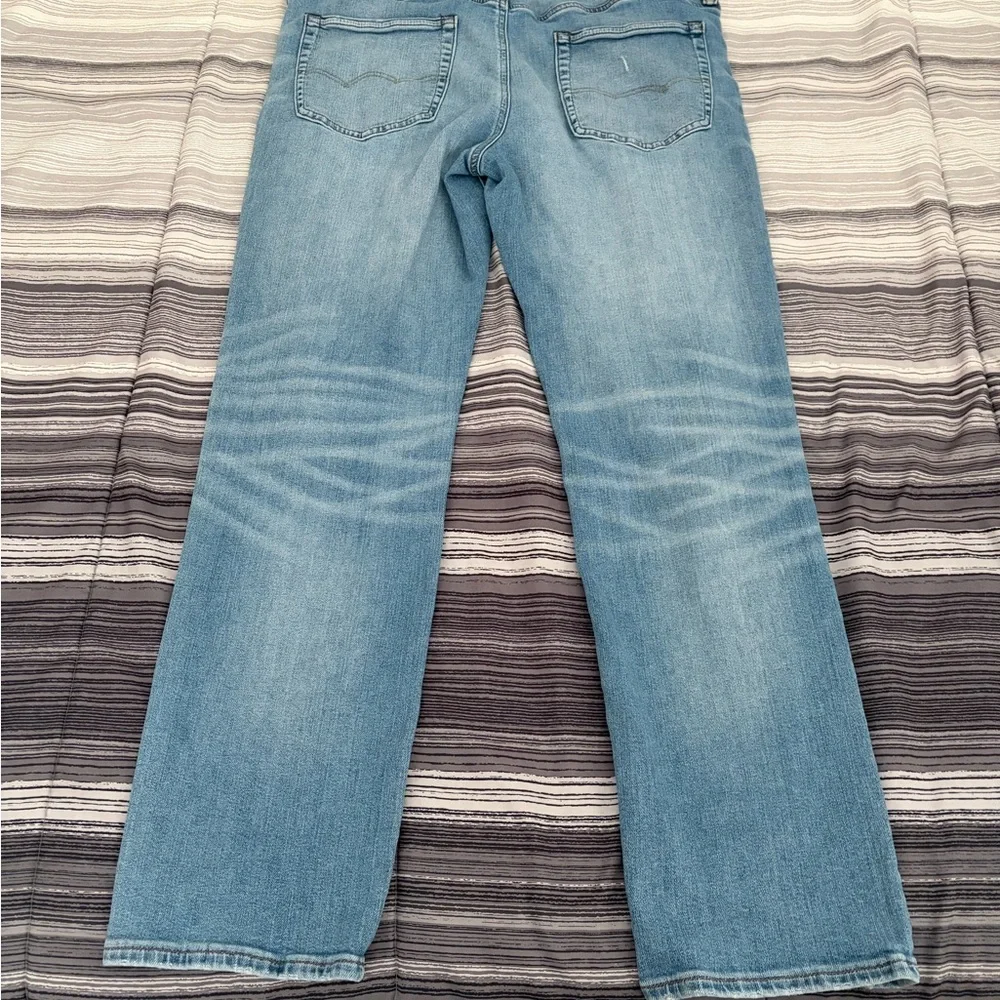 Men’s American Eagle Light Wash Original Straight Jeans - Picture 7 of 8